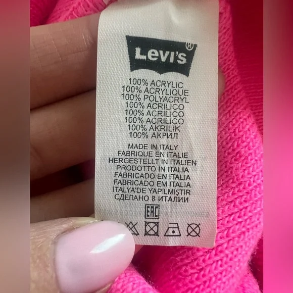 Levi's Bright Neon Pink Women’s Beanie Toque - Picture 3 of 6